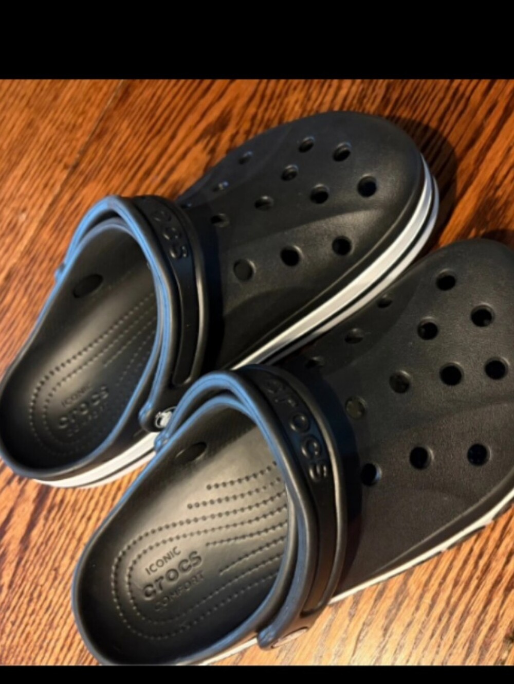 CROCS Baya Band Black Clog with White Stripe and Logo Women's Size 8 - Picture 2 of 3
